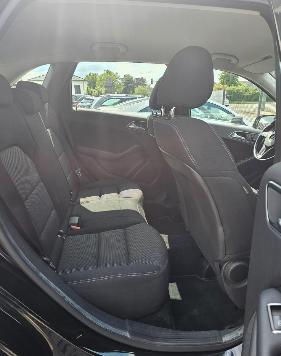 Mercedes-Benz B 180 Sports Tourer"Rückfahrkamera"