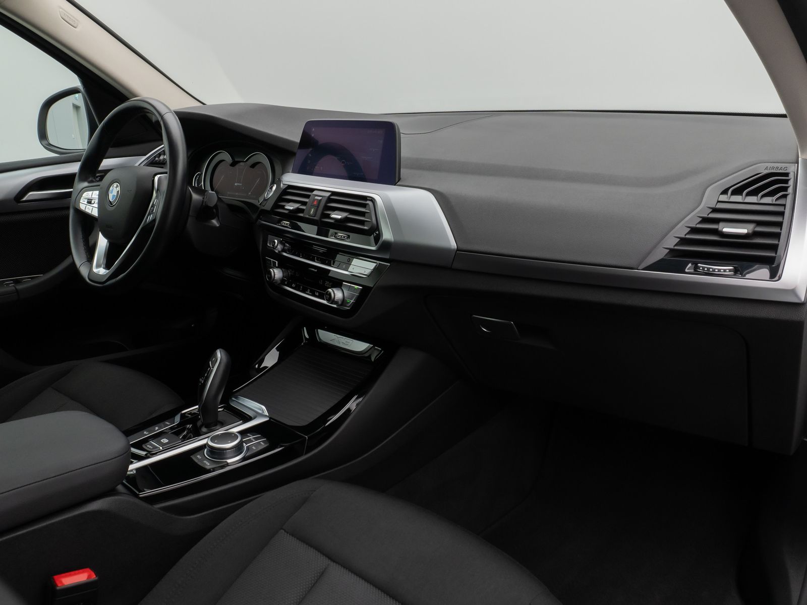 Fahrzeugabbildung BMW X3 xD30e Panorama Kamera DAB HiFi WLAN Stop&Go