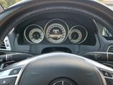 Mercedes-Benz E 500 Autom. - - Mercedes-Benz E 500: Coupe