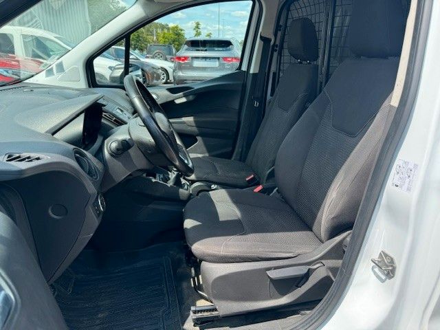 Fahrzeugabbildung Ford Transit Courier Trend  KLIMA ZENTRAL
