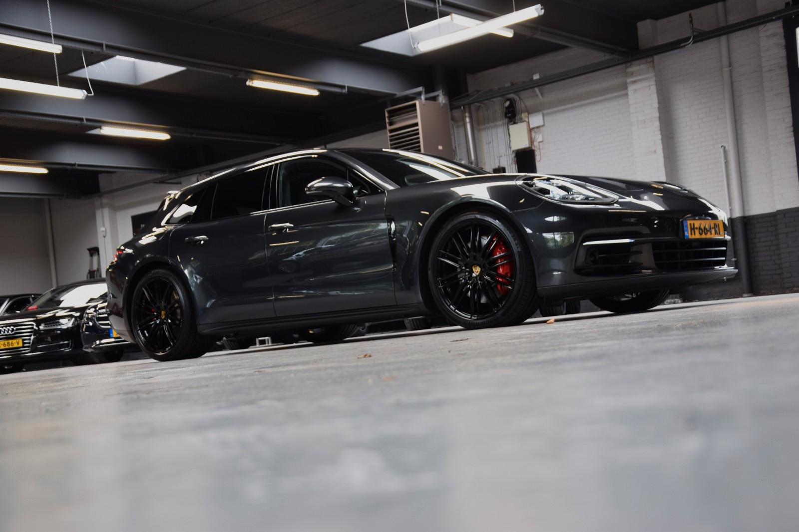 Porsche Panamera Sport Turismo 2.9 4S Pano|Leder|440ps!!