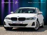 BMW 318i Touring ACC HeadUp KoZg eSitze AdLED Shadow - BMW 318 Jahreswagen