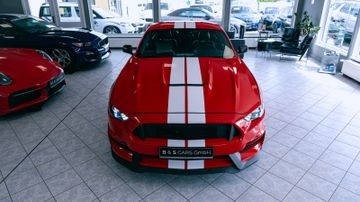 Ford Mustang - 5