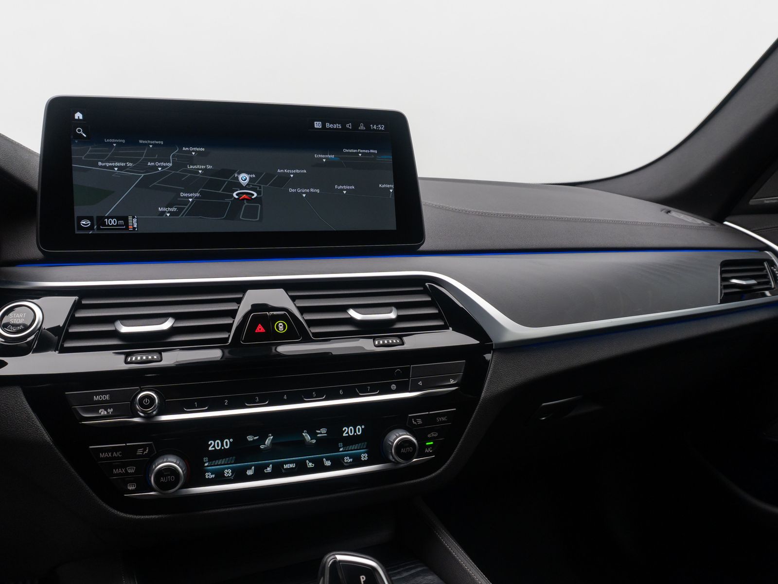 Fahrzeugabbildung BMW 520d xD Luxury Line DAB H/K Laser Kamera 19Zoll