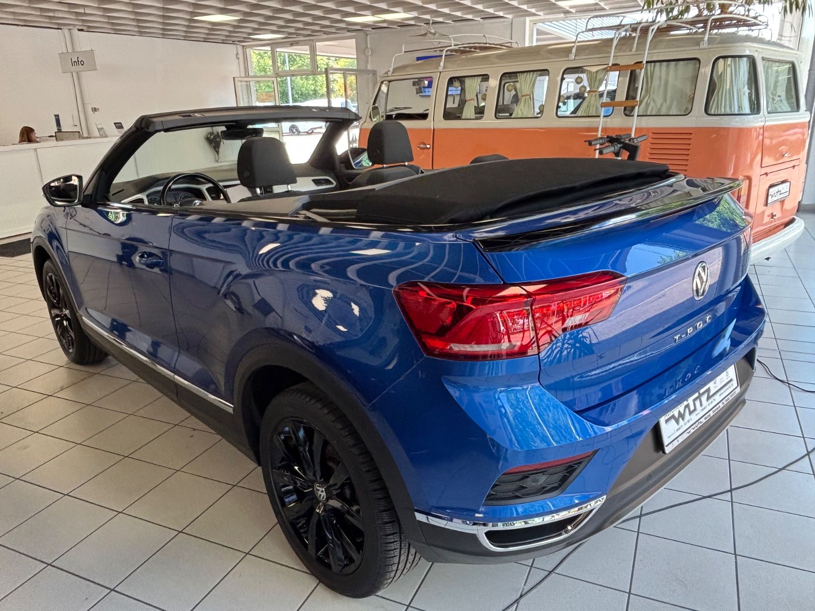 Fahrzeugabbildung Volkswagen T-Roc Cabriolet Style