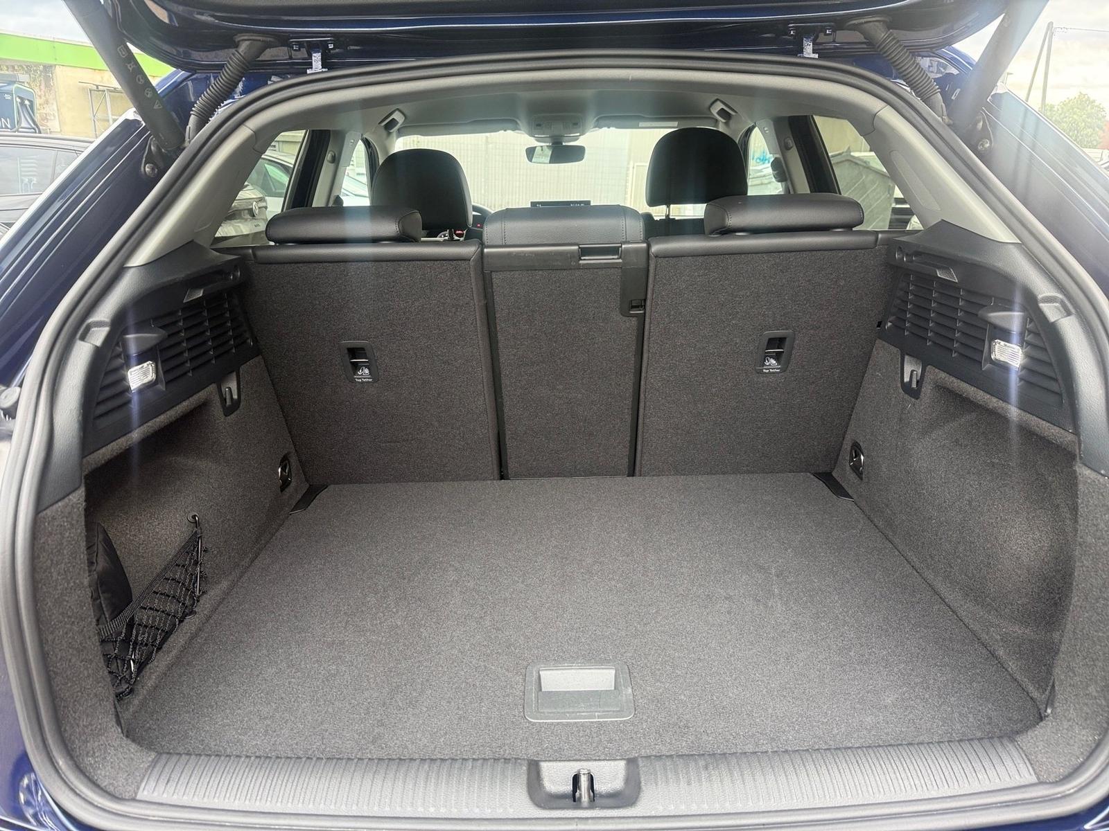 Audi Q2 advanced NAVI*LED*RFK*17LM*LEDER*GRA*5J GAR, миниатюра 13