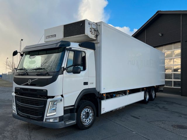 Volvo FM330 6X2*6 Frigoblock