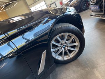 BMW 520 Touring 520 d *1.HAND*HUD*NAVI*KAM*LED*AHK*