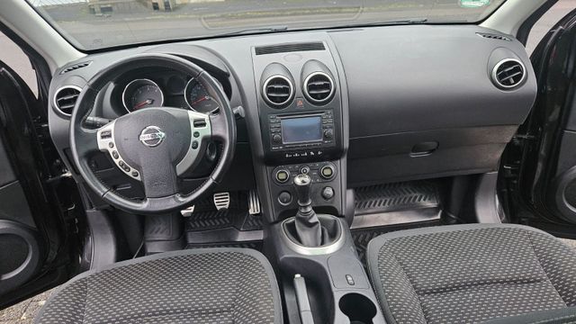 Nissan Qashqai  PANORAMA