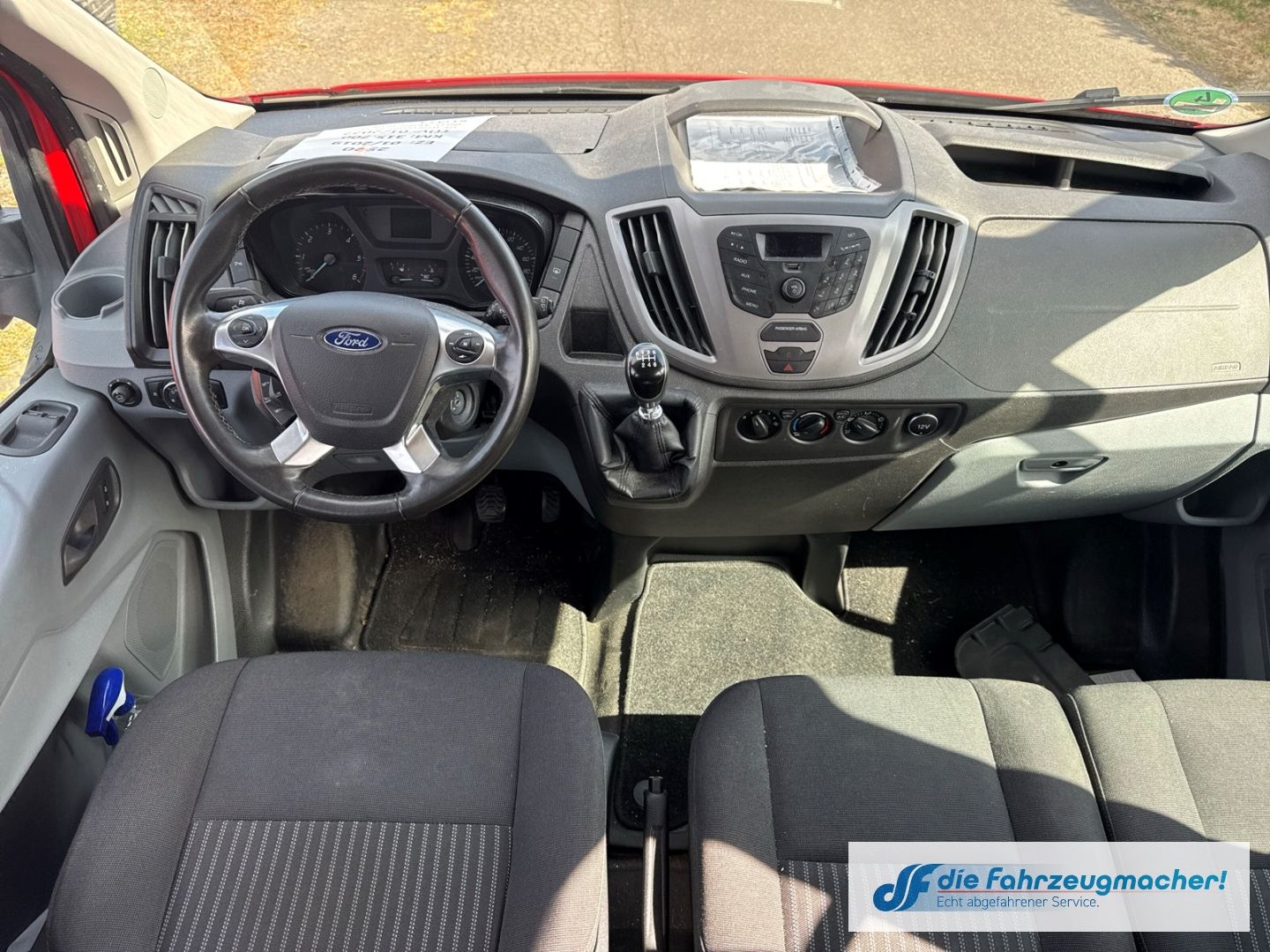 Fahrzeugabbildung Ford Transit Kombi 350 L3 Trend StandHZG *2520 *EXPOR