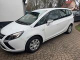Opel Zafira Tourer - Opel Zafira Tourer Kombi Gebrauchtwagen