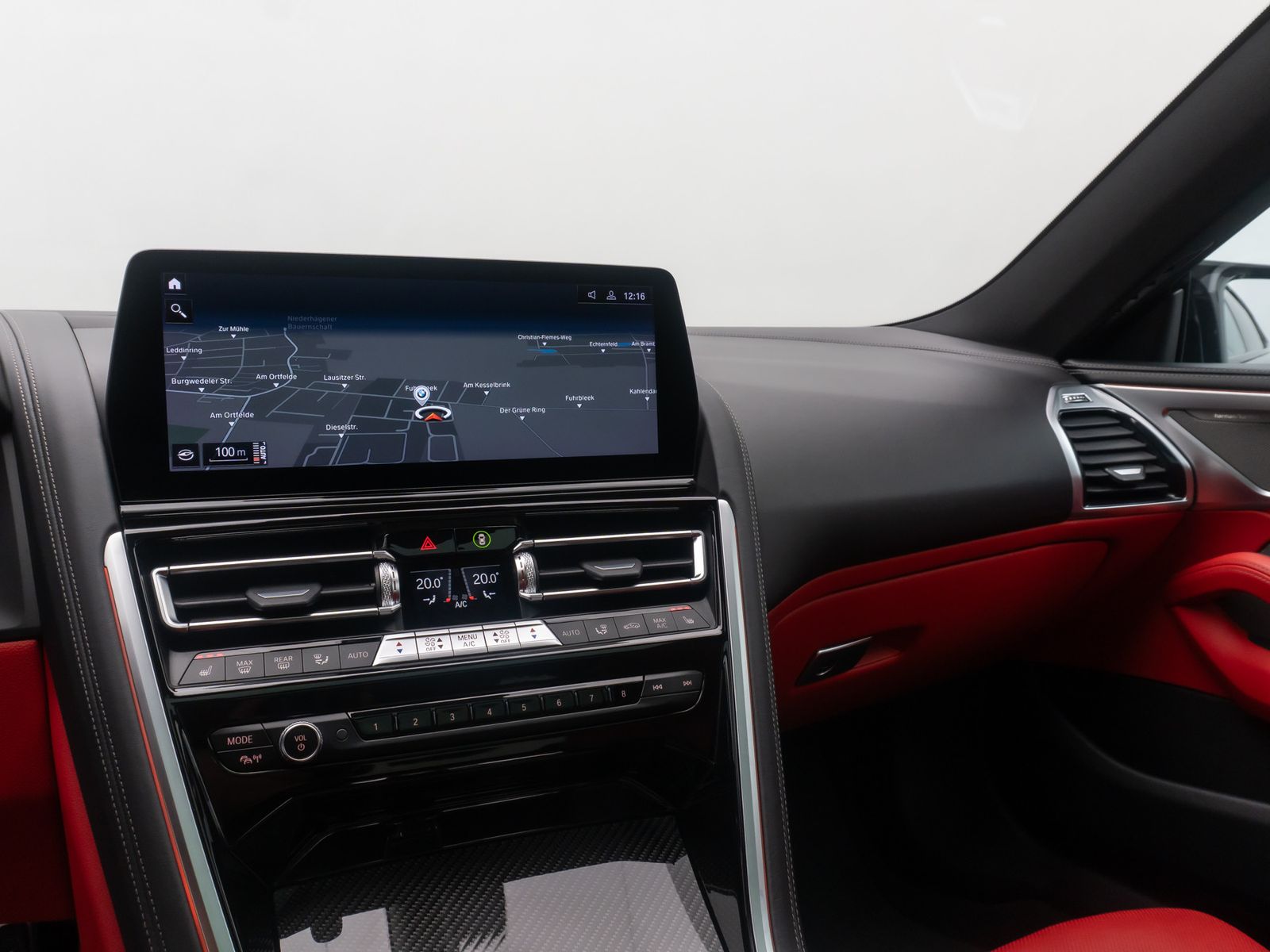 Fahrzeugabbildung BMW M850i xD Gran Coup&eacute; 360&deg; DAB Laser SoftClose 20"