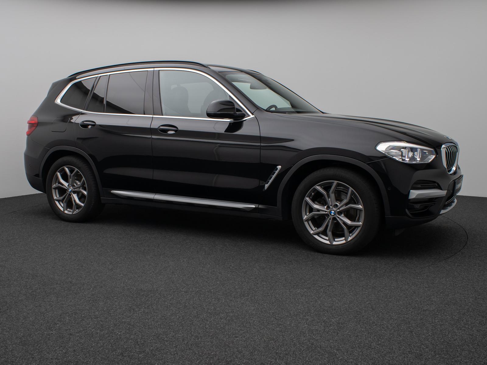 BMW X3 xD20d xLine Kamera Panorama HUD DAB HiFi 19", миниатюра 4