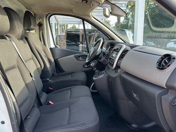 Renault Trafic - 6
