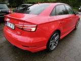 Audi A3 1.4 TFSI Limo Sport Black Edition 18" LED PDC - Audi A3: Edition