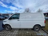 Volkswagen T6.1 Transporter KR 2.0 TDI 5-Gang Klima Kamera - Trucks in Nürnberg