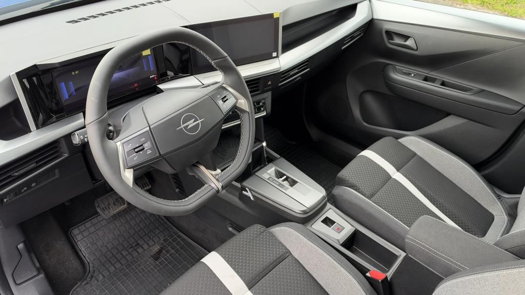 Autohaus Zimpel - Opel Frontera Edition 1.2 Navi+Kamera+Klimaautomatik+ - Bild 8 Autohaus Zimpel - Opel Frontera Edition 1.2 Navi+Kamera+Klimaautomatik+ - Bild 8