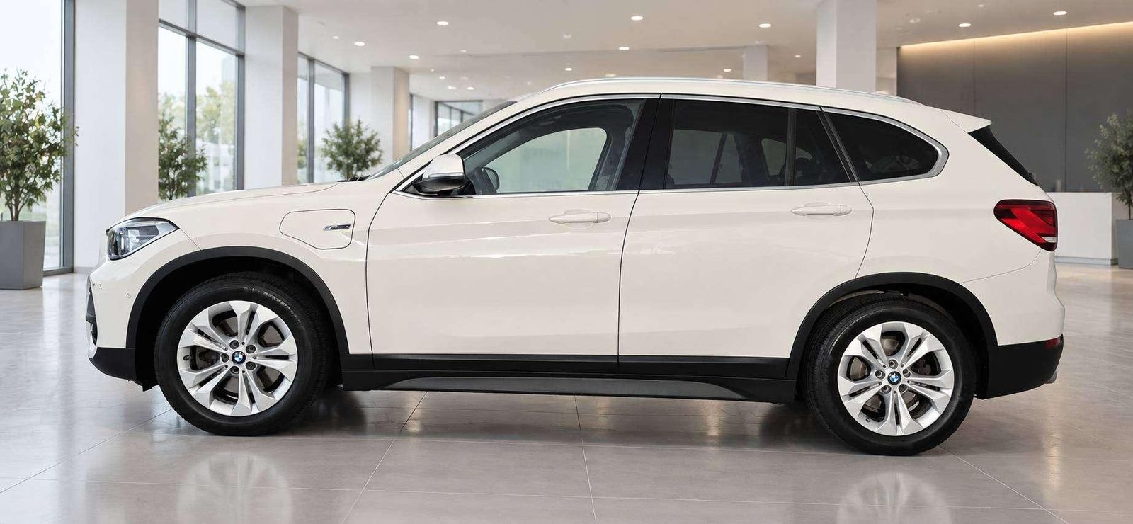 BMW X1 X1 Plug-In-Hybrid xDrive25e Advantage imagem 3