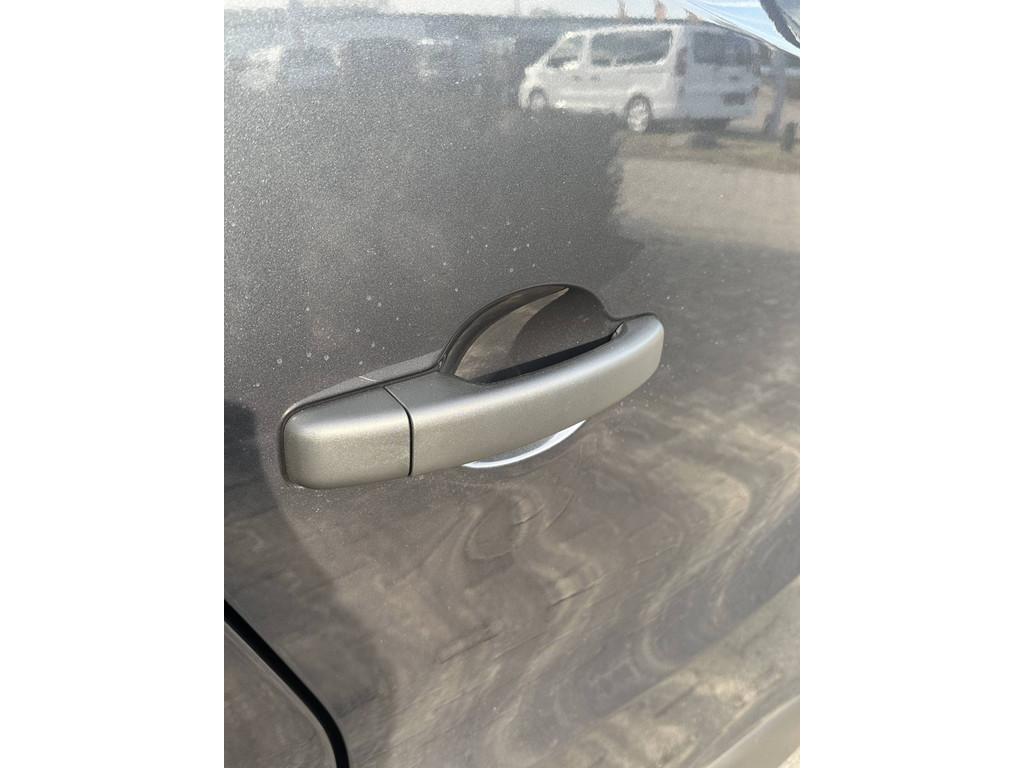 Nissan PRIMASTAR N1 KOMBI6 L2H1 3,0T DCI170 AT ACENTA 2
