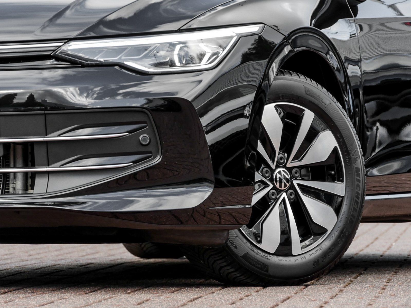 Volkswagen Golf - Bild 5