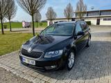 Skoda Octavia 2.0 TDI Combi / Green Tech / Euro 6 - Skoda Octavia mit Diesel-Antrieb: Combi Eu