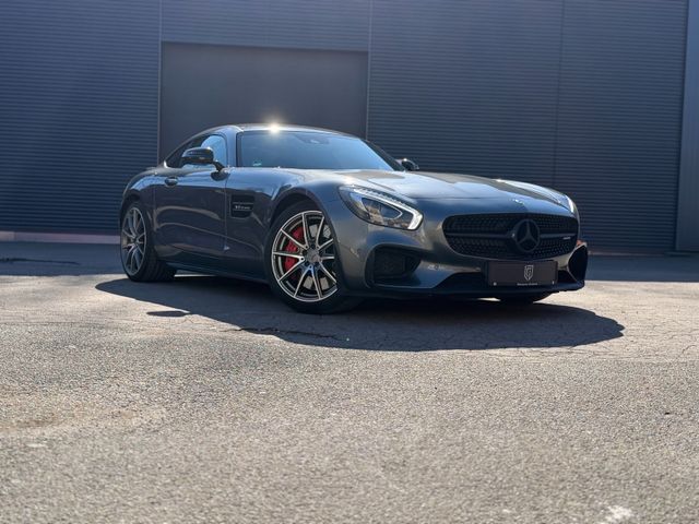 MERCEDES-BENZ Mercedes-AMG GT S Coupé V8 Biturbo 510 PS