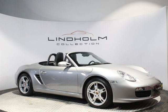 Porsche Boxster 2.7 Manual - very nice!