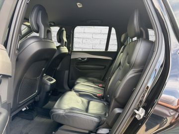 Volvo XC90 - 12