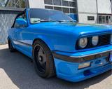 BMW E30 320i Cabrio M-Technik 1 Kw-Gewinde... - BMW 320 aus 1987: 320i