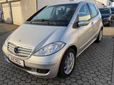 Mercedes-Benz A 180CDI Turbo Diesel*2Hand*Navi*PDC*TÜV 10-2027 - Mercedes-Benz A-Klasse: Turbo