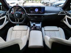 BMW M4 – 18 / 32
