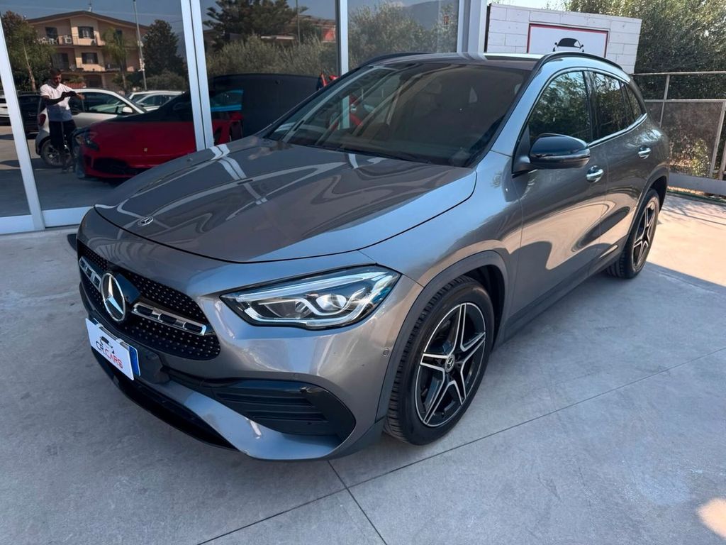 Image of Mercedes-Benz GLA 200