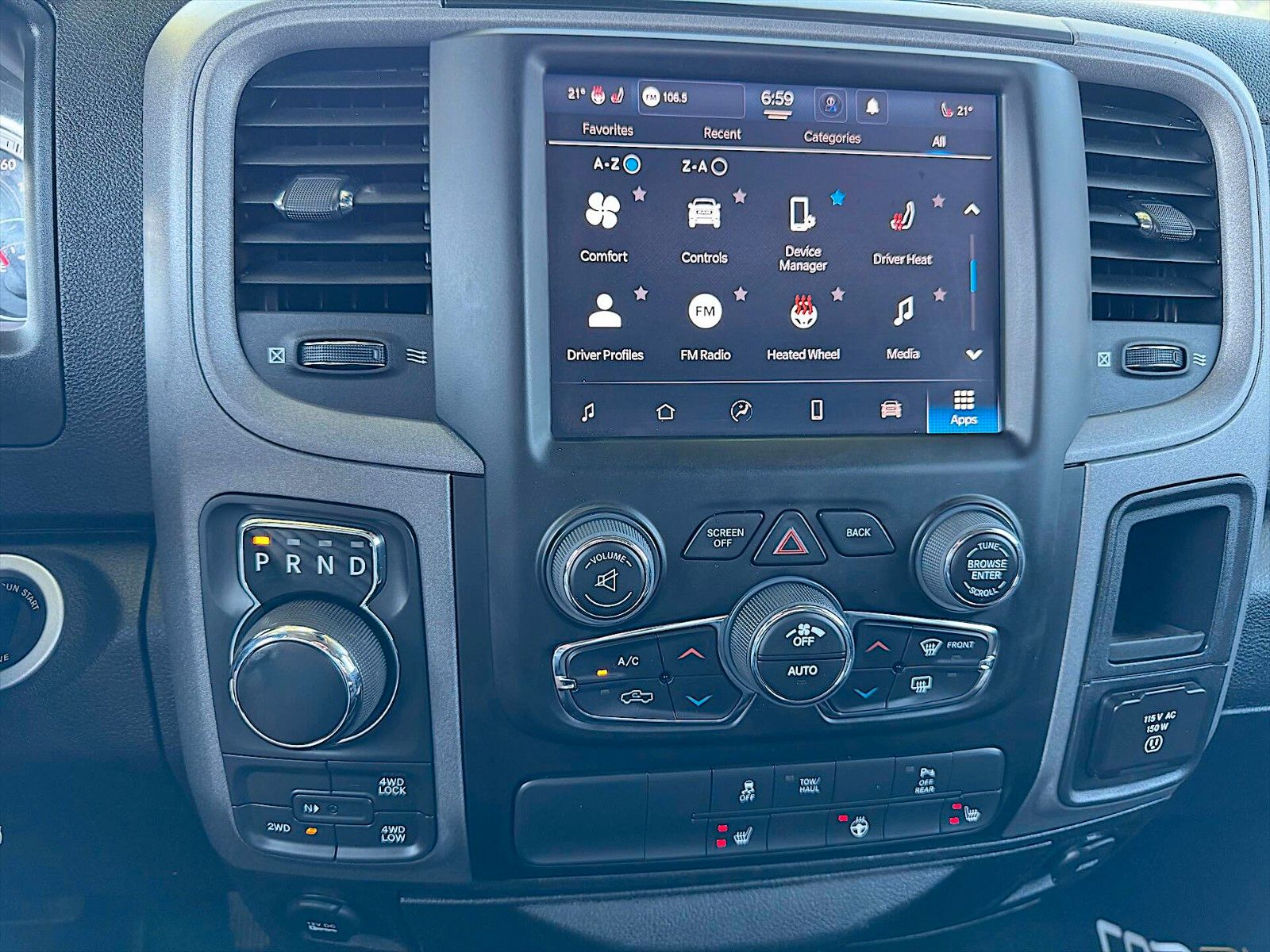Fahrzeugabbildung Dodge RAM 5.7 V8 HEMI SPORT Offroad NIGHT 4x4 RAM BOX