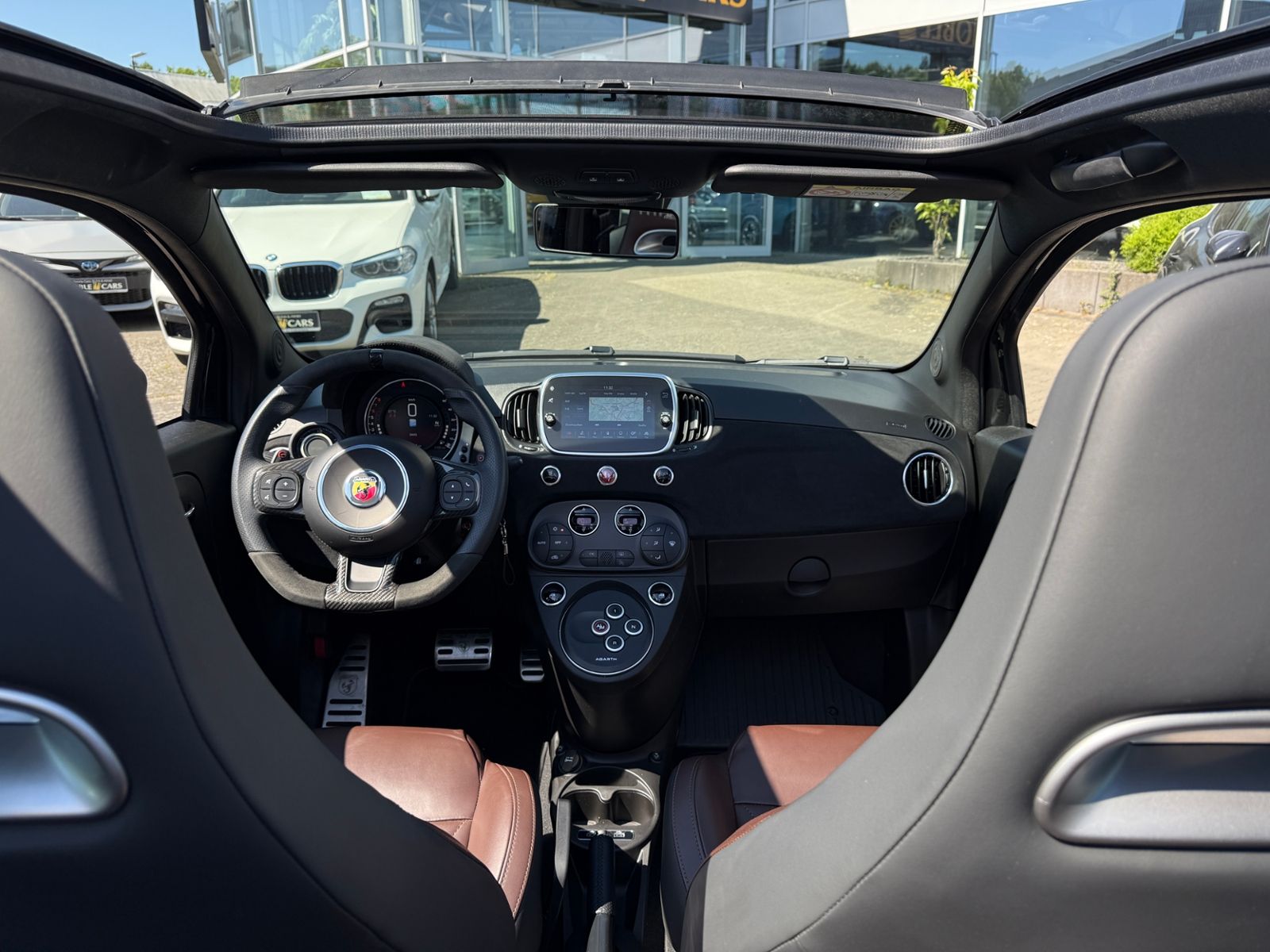 Fahrzeugabbildung Abarth 595C Competizione SHZ XENON NAVI