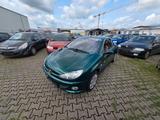 Peugeot 206 CC Cabriolet Roland Garros - Peugeot 206 mit Benzin-Antrieb: Roland Garros