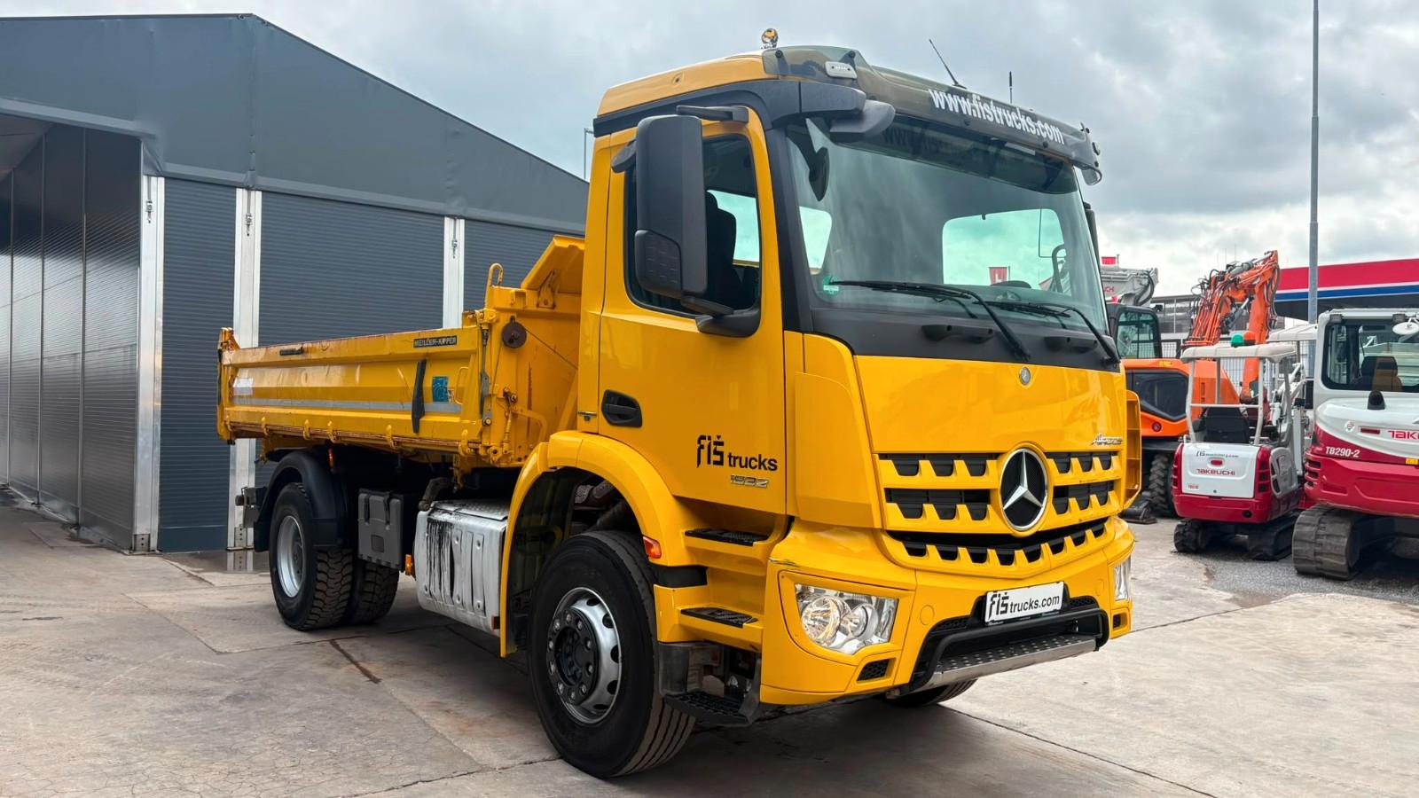 Mercedes-Benz AROCS 1832 K - MEILLER TIPPER