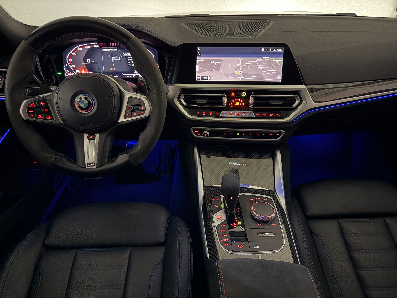 Fahrzeugabbildung BMW M340 d xDrive/STHZ/LASER/HuD/PANO/DRAVIT/DE FZG