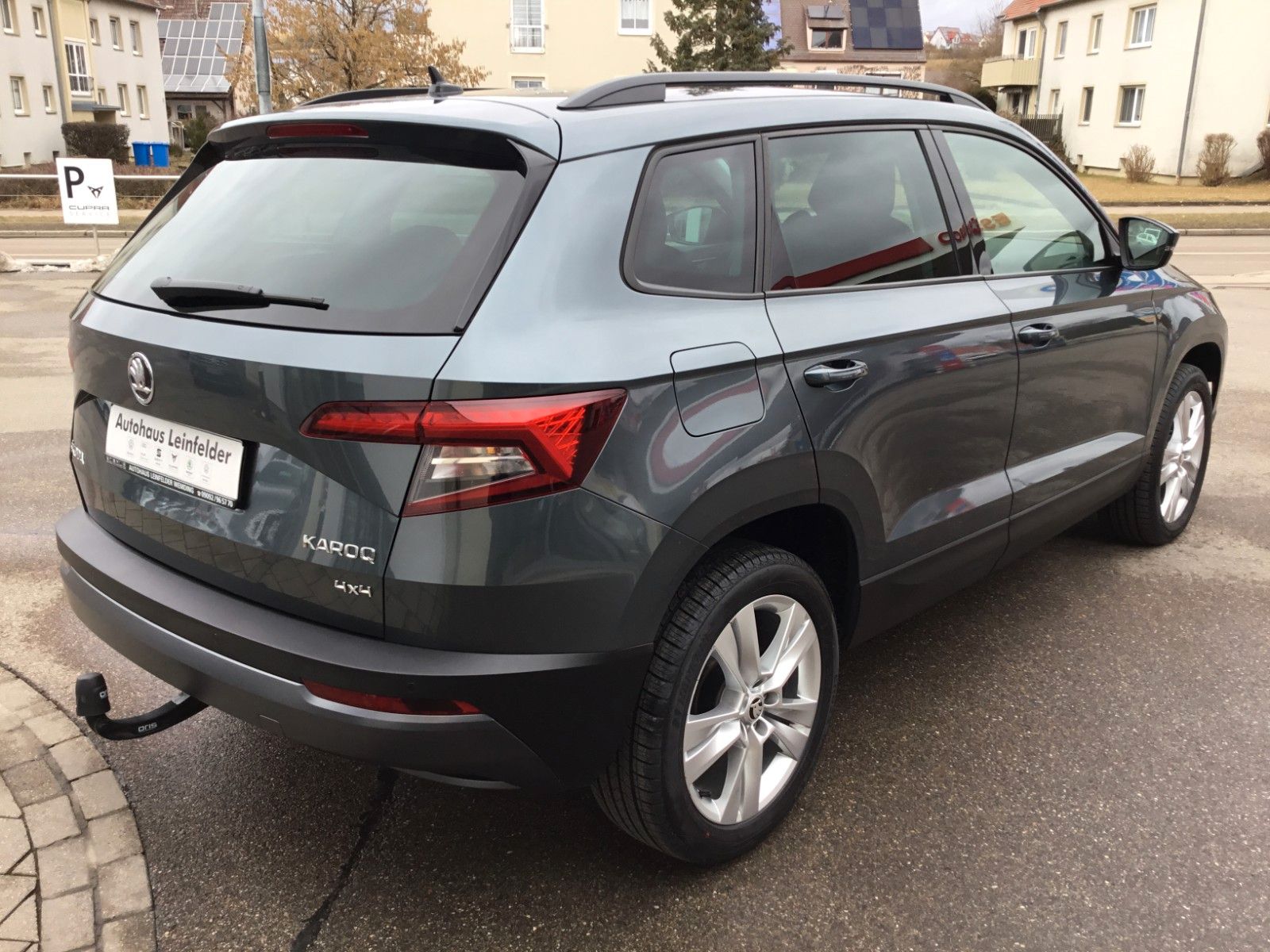 Fahrzeugabbildung SKODA Karoq 2.0 TDI Style 4x4+LED+AHK+18"+Navi