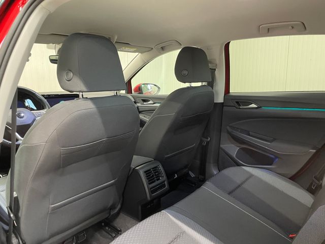 Golf VIII Active 1.0 eTSI DSG LED ACC KAM