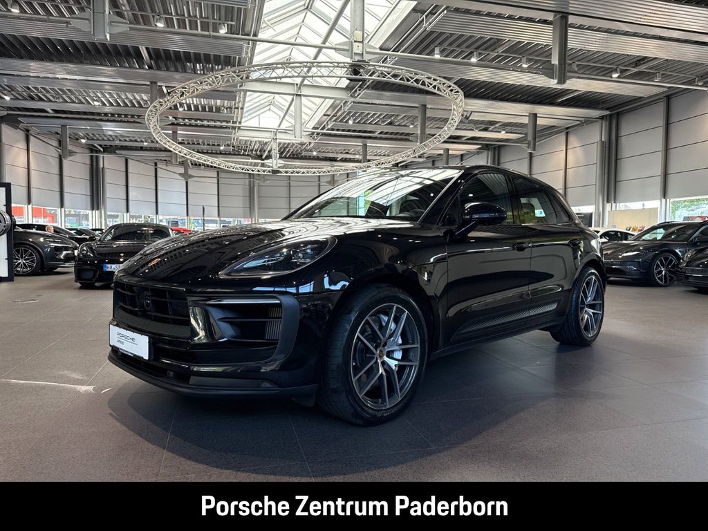 Image of Porsche Macan