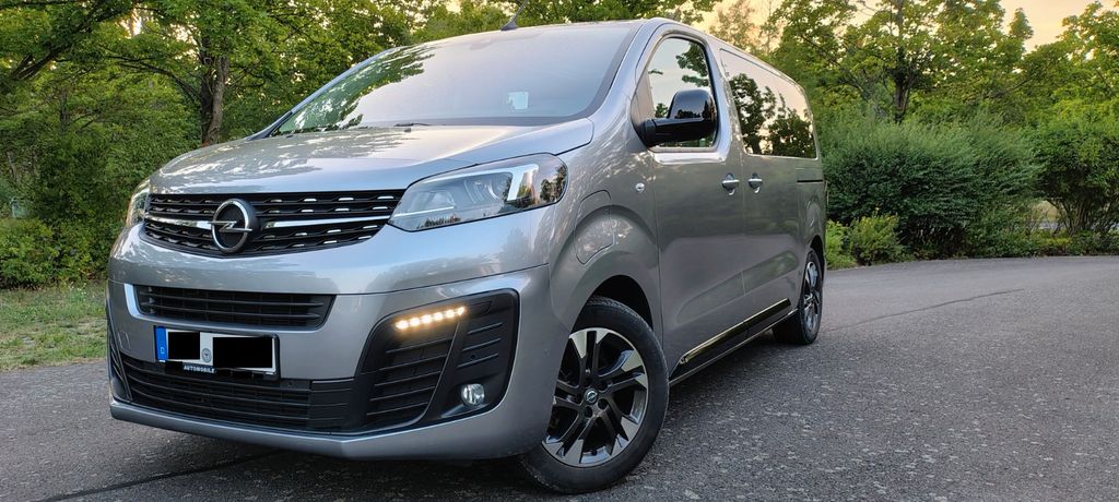 Image of Opel Zafira Life