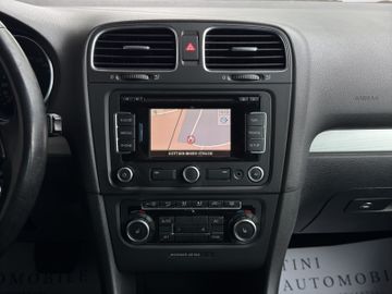 Volkswagen Golf - 11