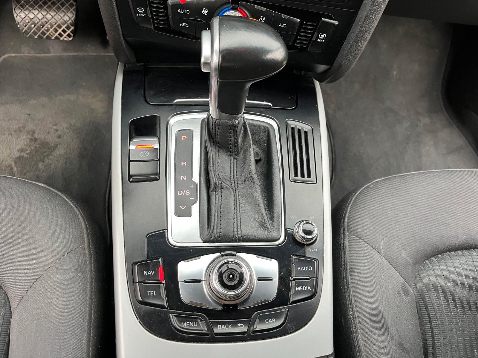 Audi A4 2.0tdi Avant Automatik*BiXenon*2.Hand*