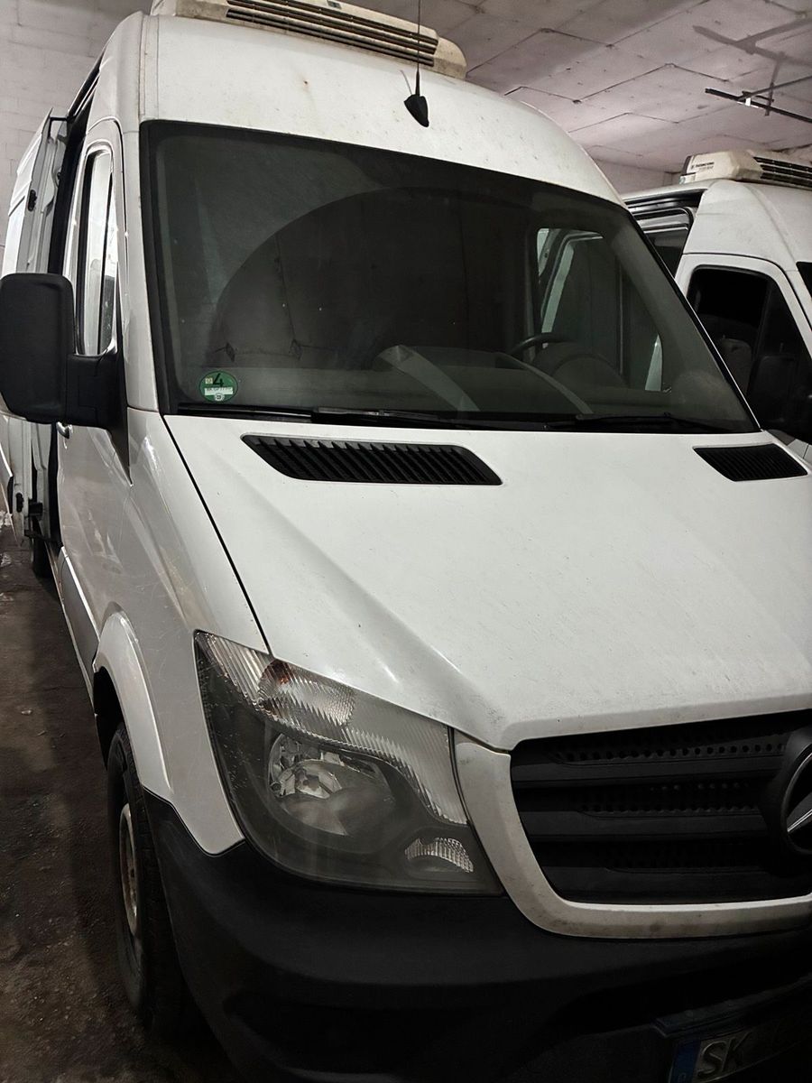 MERCEDES-BENZ Sprinter