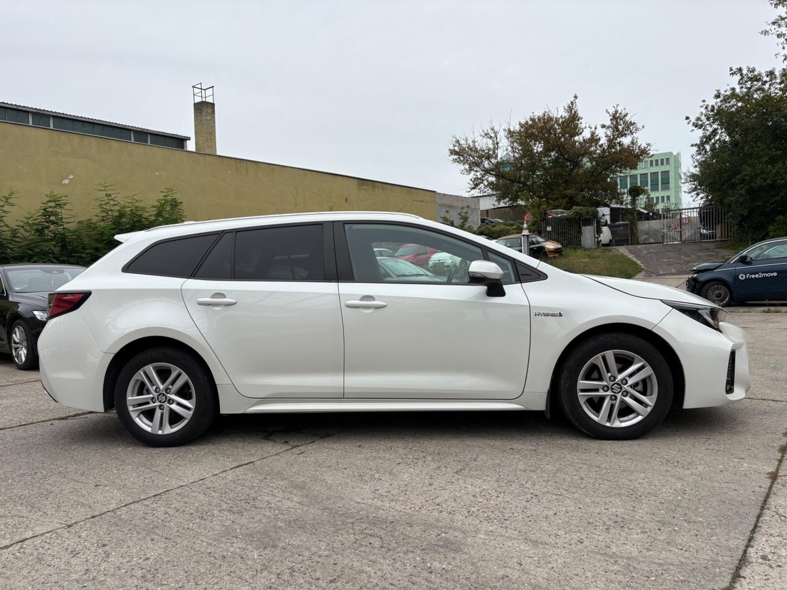 Suzuki Swace 1.8 Hybrid Comfort+ / 168