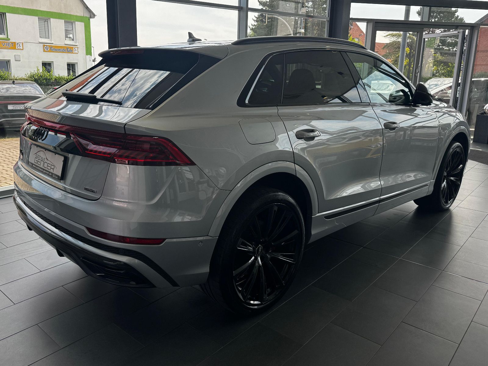 Audi Q8 quat. competition plus 3.0TDI "S-Line/Matrix" foto 6