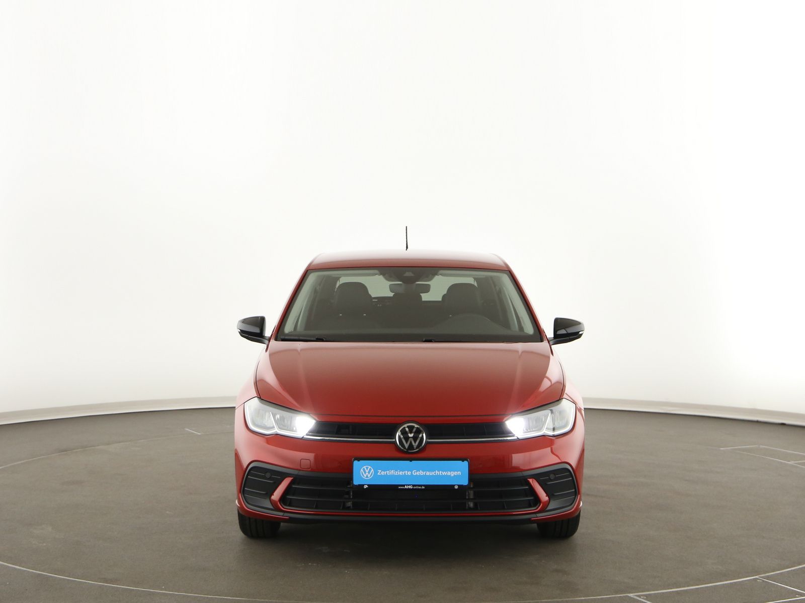 Volkswagen Polo 1.0 TSI 95 PS 5-Gang Energy LED ACC Alufel imagem 2