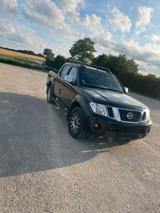 Nissan Navara D40 - Nissan Navara mit Diesel-Antrieb: D40