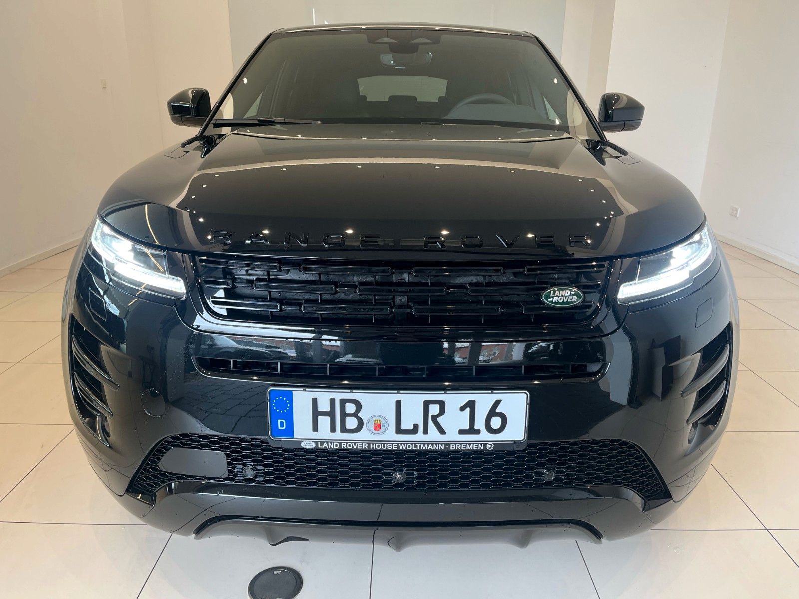 Fahrzeugabbildung Land Rover Range Rover Evoque D165 Dynamic SE Panormadach
