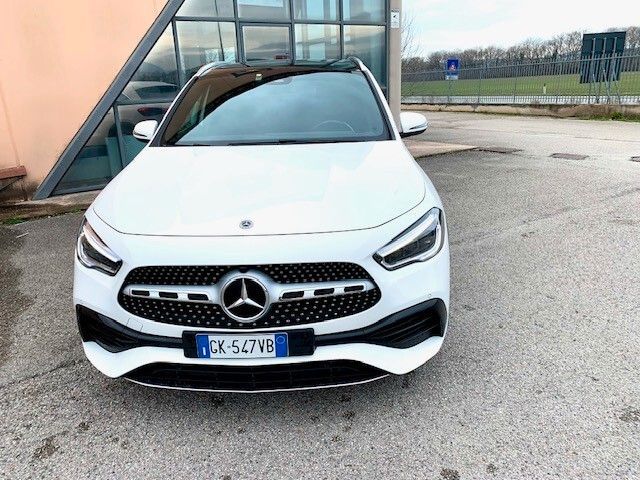 Mercedes-Benz Mercedes-benz GLA 180 GLA 180 d Automatic Premiu